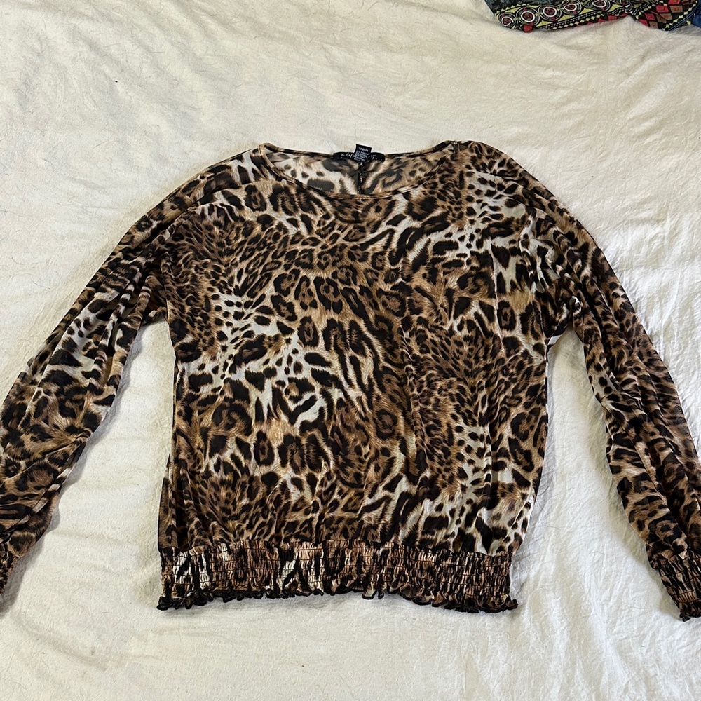 Chic Leopard Print Women's Blouse